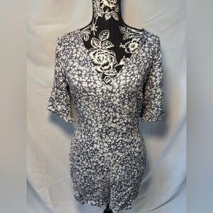 Abercrombie & Fitch Floral Backless Romper Size LT